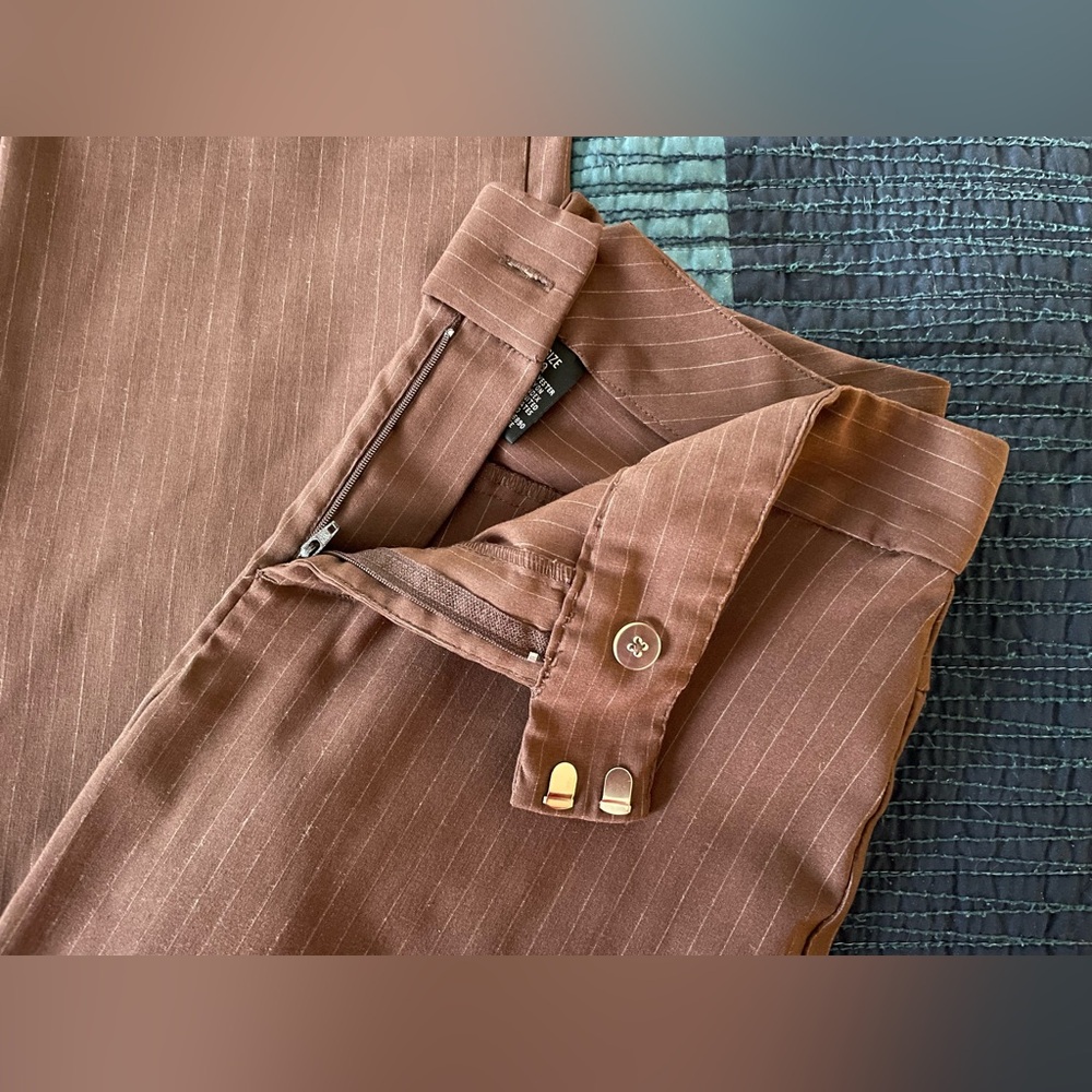 Adorable brown pin stripe dress pants